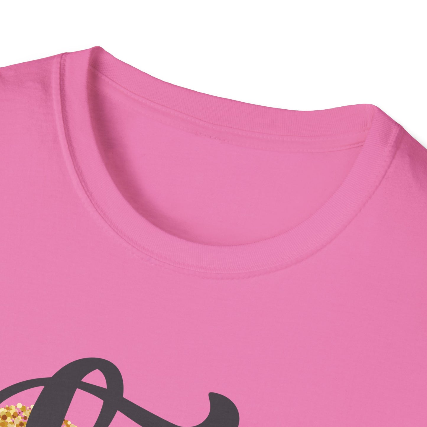 Love Mom Unisex Softstyle T-Shirt - Perfect Gift for Mother's Day
