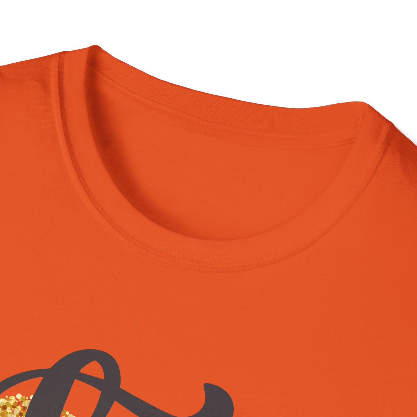 Love Mom Unisex Softstyle T-Shirt - Perfect Gift for Mother's Day