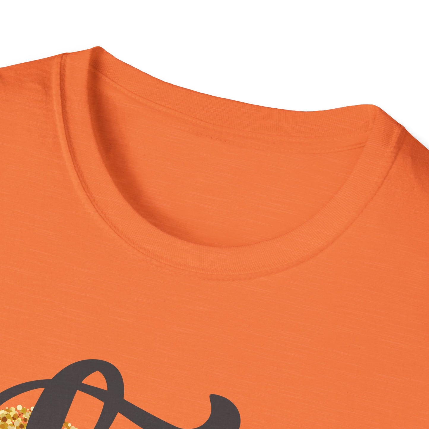 Love Mom Unisex Softstyle T-Shirt - Perfect Gift for Mother's Day