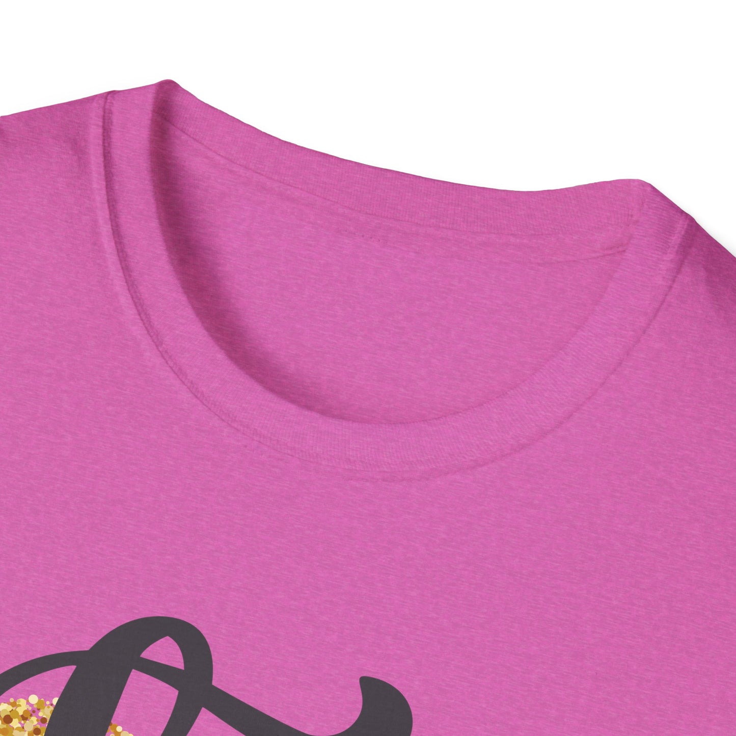 Love Mom Unisex Softstyle T-Shirt - Perfect Gift for Mother's Day