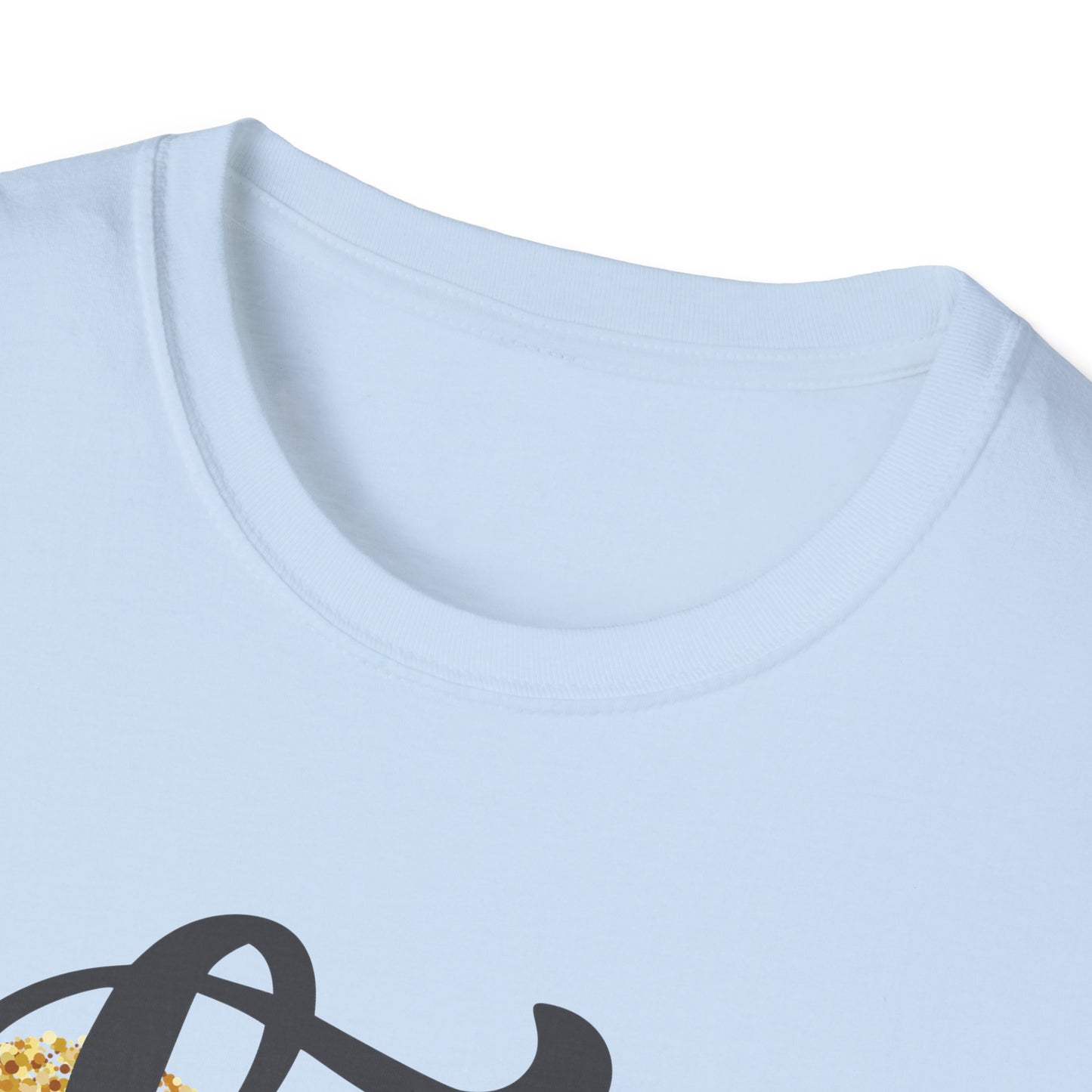 Love Mom Unisex Softstyle T-Shirt - Perfect Gift for Mother's Day