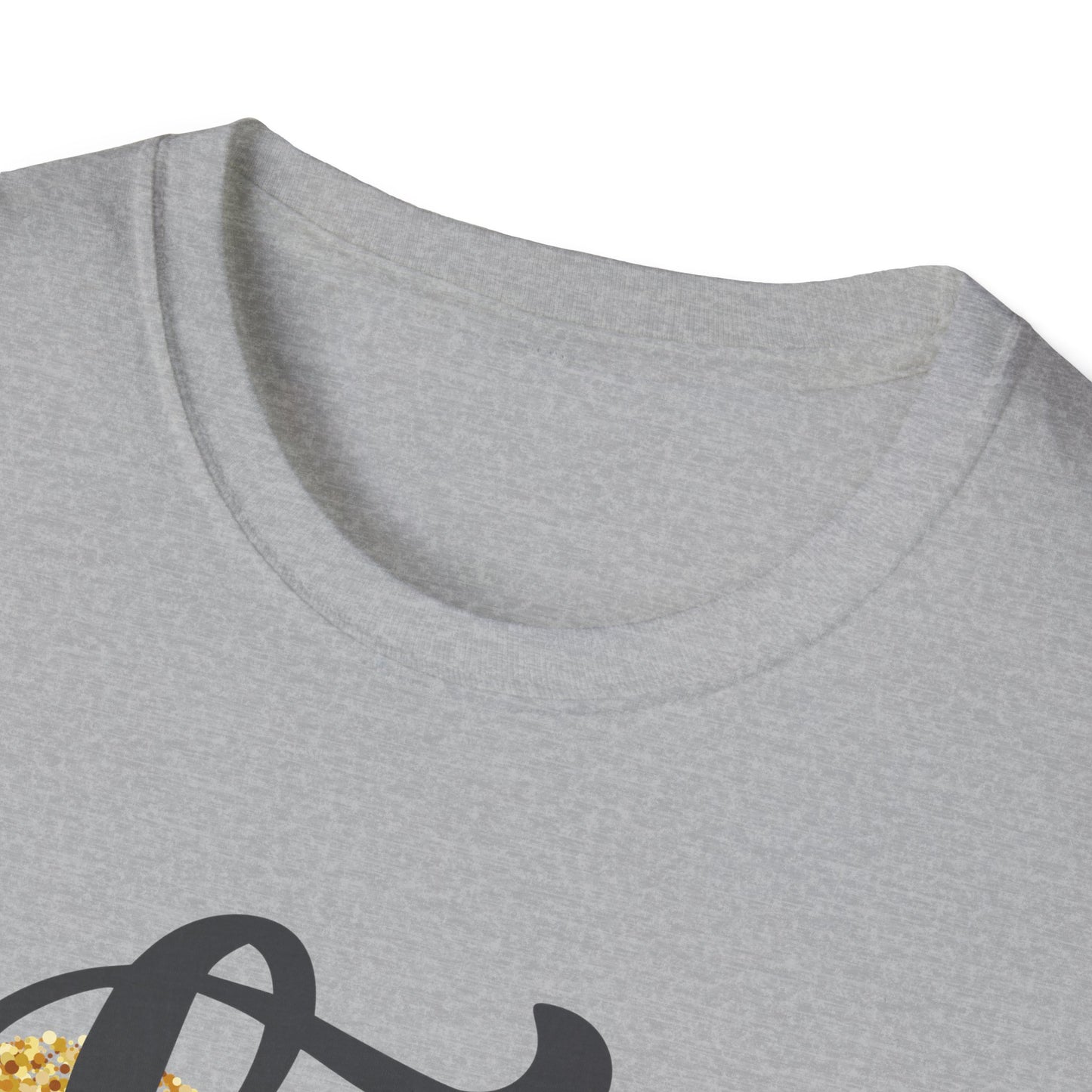 Love Mom Unisex Softstyle T-Shirt - Perfect Gift for Mother's Day