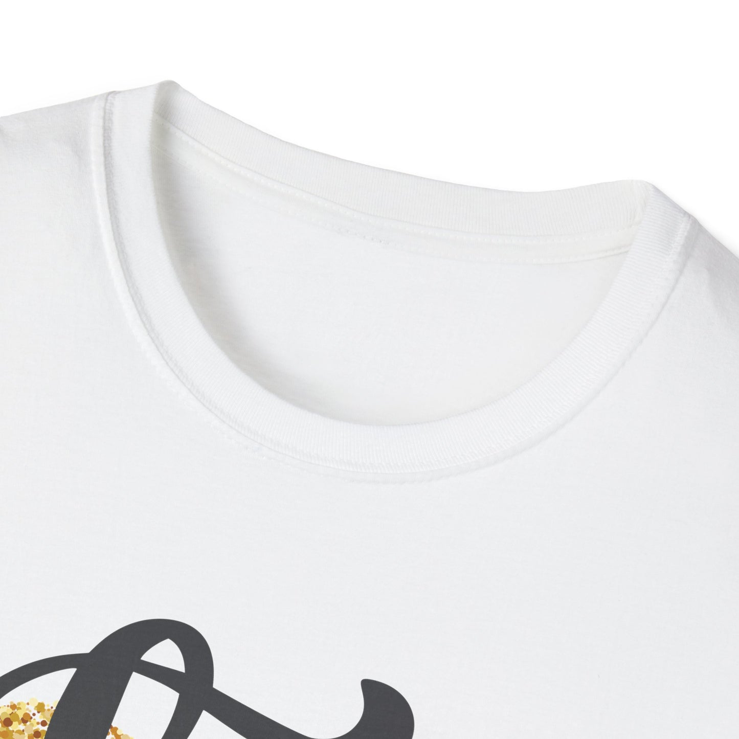 Love Mom Unisex Softstyle T-Shirt - Perfect Gift for Mother's Day